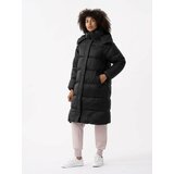 4f Women's winter coat cene