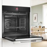 Bosch pećnica Serie 8|CRNA, A+,PIROLIZA,Glasovne naredbe,AutoOFF,Bosch Assist ( HBG7741B1 ) | Eponuda.ba