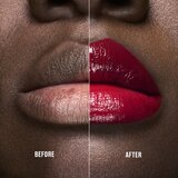 MAC Cosmetics Lipglass Cushion High-Pigment Oil ulje za usne s visokom pigmentacijom nijansa Tantrum 5 ml | shoptok.hr