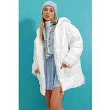 Trend Alaçatı Stili Women's White Hooded Outer Pocket Puffer Fashion Oversize Down Jacket