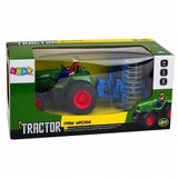 Rc Green Tractor with Roller and Farmer 1:24 Remote Controlled | Shoptok.si