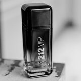 Carolina Herrera 212 VIP Men Black parfemska voda 50 ml za muškarce | shoptok.hr