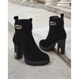 Resti Women's ankle boots on a wedge heel Effe | ePonuda.com