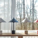 OYOY Living Design Rdeča kovinska namizna svetilka (višina 50 cm) Kasa – | Shoptok.si