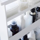 YAMAZAKI Mat bijela željezna kupaonska polica 48x80,5 cm Tower – | shoptok.hr