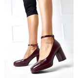  Burgundy Patent Leather Pumps on a Chunky Heel Batuma | ePonuda.com