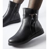 Gemre Black insulated ankle boots with decorative pendant Nola | shoptok.hr