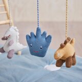 OYOY Mini Viseča igrača Dino – | Shoptok.si