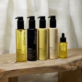 Shu Uemura Hranilno in zaščitno olje za lase Essence Absolute - 150 ml | Shoptok.si