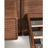Kave Home Rjava zakonska postelja iz masivne breze z letvenim dnom 180x200 cm Norlen – | Shoptok.si