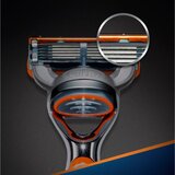 Gillette Fusion5 Sensitive gel za britje + nadomestne britvice 8 kos 8 kos | Shoptok.si