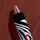 Sisley Phyto-Lip Twist balzam za toniranje usana u olovci nijansa 27 Plum 2.5 g | shoptok.hr