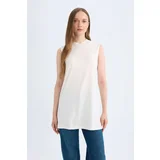 Defacto Women's Regular Fit Crew Neck, Sleeveless Basic Plain Tunic