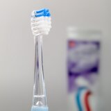 Eldom sonična četkica za zube sd50, roza | shoptok.hr