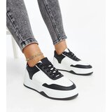D/CEO White trainers Justar | ePonuda.com