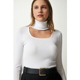 Happiness İstanbul Women's White Cut Out Detailed Turtleneck Ribbed Knitted Blouse Cene