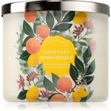 Bath & Body Works Backyard Honeysuckle mirisna svijeća 411 g | shoptok.hr