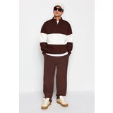Trendyol Men's Brown Oversize Fabric Detail Sweatshirt