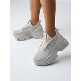 Resti Women's sporty sneakers with rhinestones Blysco | ePonuda.com