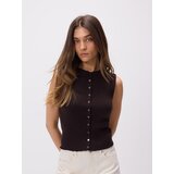 Reserved Pleteni top s visokim udjelom viskoze - smeđi | shoptok.hr