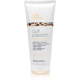 Milk Shake Curl Passion krema za stiliziranje za kovrčavu kosu 200 ml