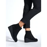 Shelvt Black wedge boots