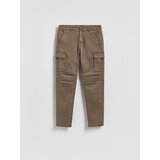 Reserved Slim fit cargo hlače - prljavosmeđe | shoptok.hr