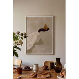 Wallxpert uramljena slika 115187, tamna ruka sa zlatnom kruškom na sivobež pozadini, 30 x 40 cm, beli ram | Eponuda.com