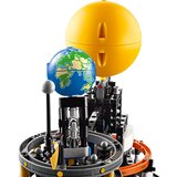Lego Technic: Planet Zemlja in Luna v orbiti | Shoptok.si