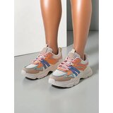 Resti Women's sports sneakers on a thicker sole Aimo | shoptok.hr