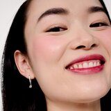 Benefit Benetint Cheek & Lip Stain Limited Edition tekoči pripravek za toniranje za ustnice in lica odtenek Rose 6 ml | Shoptok.si