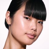 MAC Cosmetics Skinfinish Lightstruck Skinfinish Lightstruck tekoči osvetljevalec odtenek Lightscape 15 ml | Shoptok.si