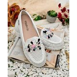 Resti Women's beaded openwork moccasins Nasfali | ePonuda.com