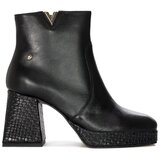 Maciejka Gležnjarji 0571901007 Črna | Shoptok.si