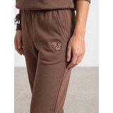 Sinsay Trenirka jogger hlače s izvezenom vjevericom | shoptok.hr