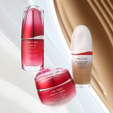Shiseido Revitalessence Skin Glow Foundation blagi puder s posvjetljujućim učinkom SPF 30 nijansa Sand 30 ml | shoptok.hr