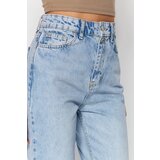 Trendyol Ženske kavbojke Mom jeans | Shoptok.si