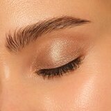 Essence Blur Nude senka za oči u stiku 06 Iced Mocha | Eponuda.com