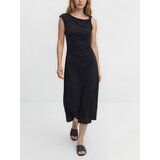 Reserved Midi haljina s naborima - crno | shoptok.hr