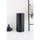 Brabantia Mat črn jeklen koš za smeti s pedalom 30 l NewIcon – | Shoptok.si