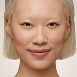 Estée Lauder Double Wear Sheer Long-Wear Makeup SPF20 puder za rahlo prekrivanje 30 ml odtenek 2C3 Fresco | Shoptok.si