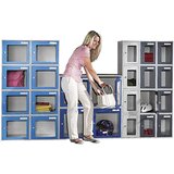 eurokraft basic Omarica kocka s ključavnico in okencem, VxŠxG 450 x 450 x 450 mm, okvir vrat svetlo siv RAL 7035 | Shoptok.si