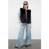 Trendyol black oversize fur vest | ePonuda.com