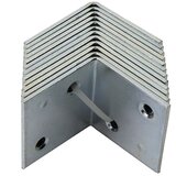 ŽELEZNINA KOVINSKA ZVEZA KOTNIK POHIŠTVENI 30X30X30 MM, ZAV=12 KOS | Shoptok.si