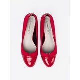 GOODIN Red pumps with a patent toe | ePonuda.com