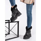 SEASTAR Women's black snow boots with black fur on a platform | shoptok.hr