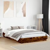 Maison Chic Posteljni okvir - Dvoposteljna postelja - Zakonska postelja dimljeni hrast 120x200 cm inženirski les-J14255, (21767618) | Shoptok.si