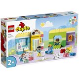 Lego Duplo rown life at the day-care sentar (LE10992) cene