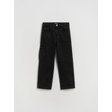 Reserved Straight fit traperice - crno | shoptok.hr