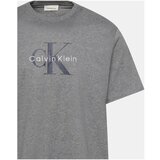 Calvin Klein Jeans Majica Hero Monologo LV04RB862G Siva Regular Fit | Shoptok.si